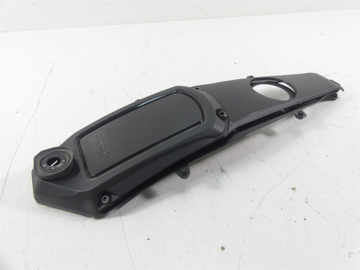 2019 Indian Motorcycle Co. FTR1200 Upper Center Tank Cover Fairing 5454540 {{ shop.shopifyCountryName }} - Mototech271