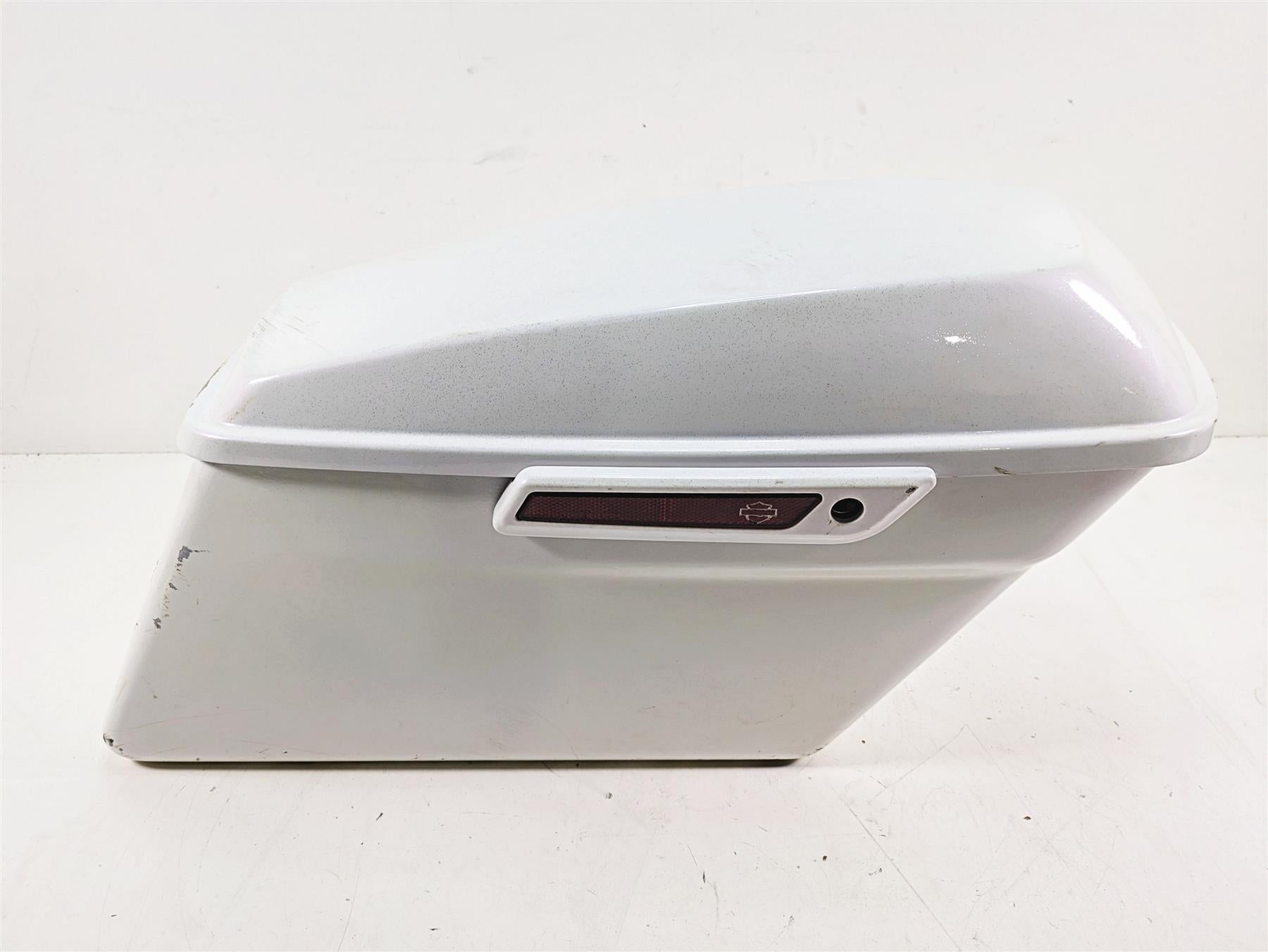 2019 Harley Touring FLHX Street Glide Right Saddlebag Saddle Bag 90200412 | Mototech271