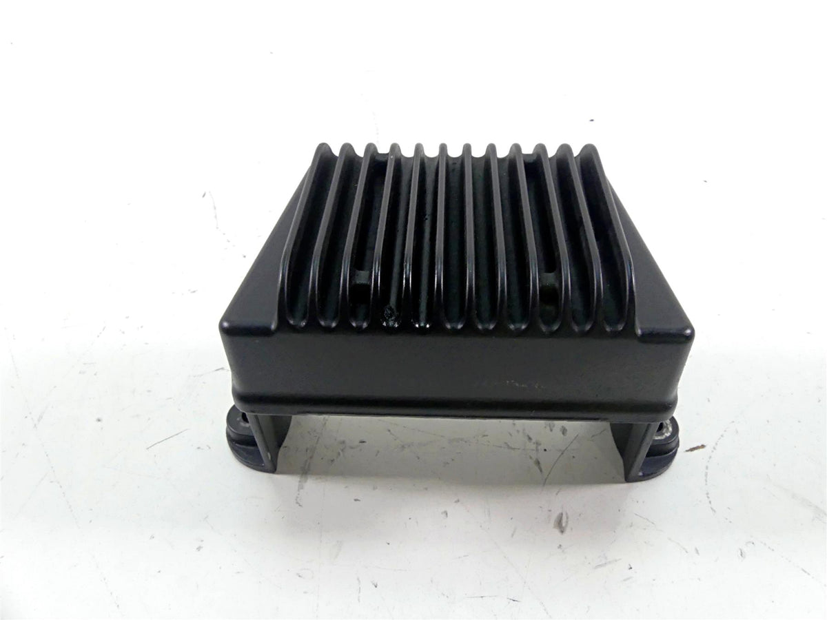 2006 Harley Touring FLHTCU SE E-Glide Rectifier Voltage Regulator 74622-06 {{ shop.shopifyCountryName }} - Mototech271