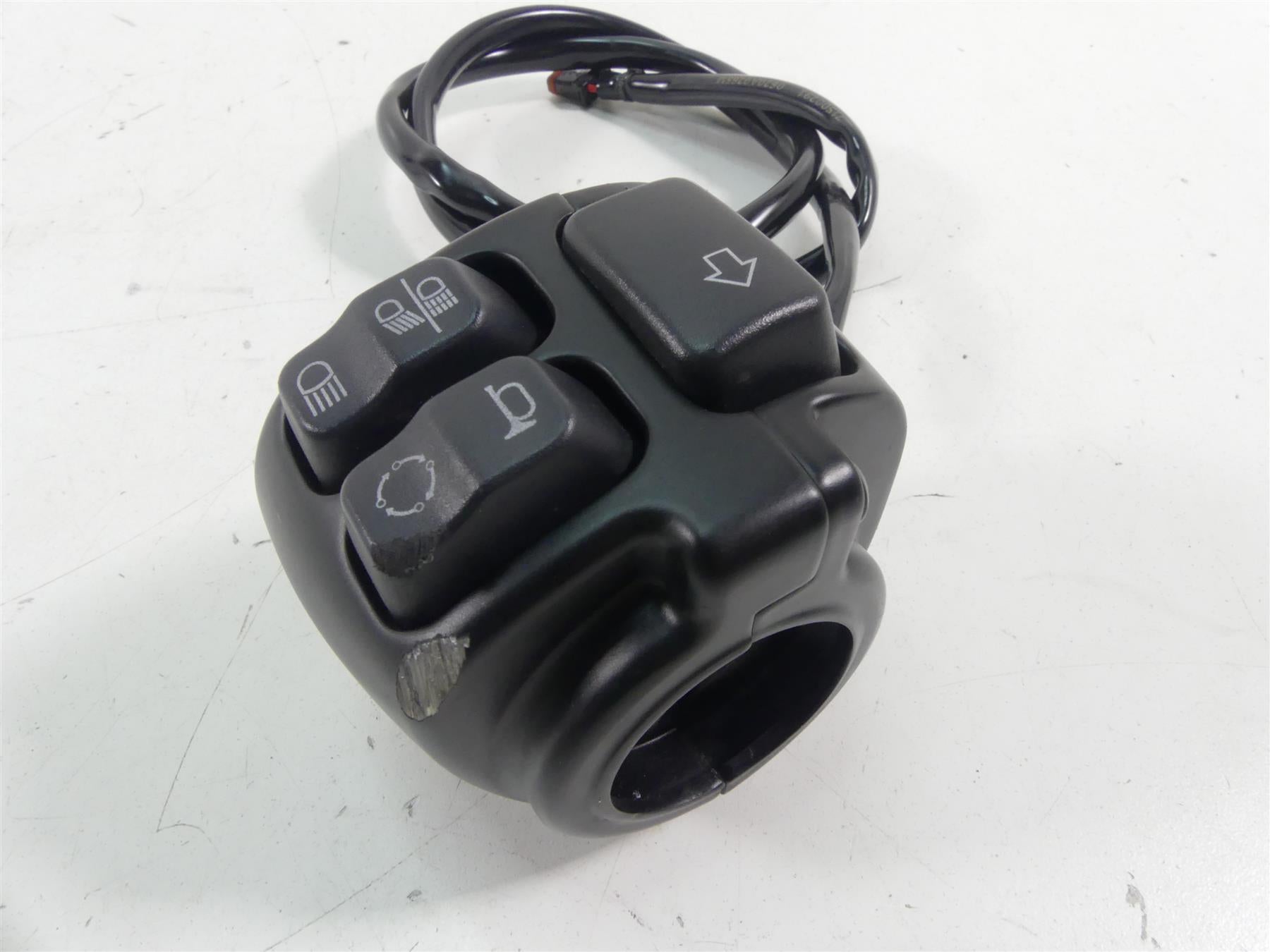 2020 Harley XL1200 CX Sportster Roadster Left Hand Control Switch -Read 71500292 {{ shop.shopifyCountryName }} - Mototech271