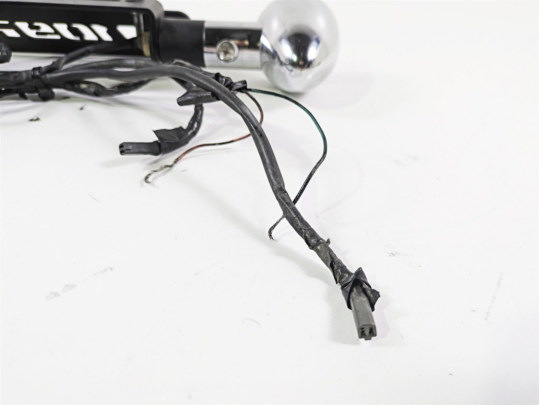 2019 Suzuki M109R VZR1800 Boulevard Rear Blinker Turn Signal Set 35603-48ED0 {{ shop.shopifyCountryName }} - Mototech271