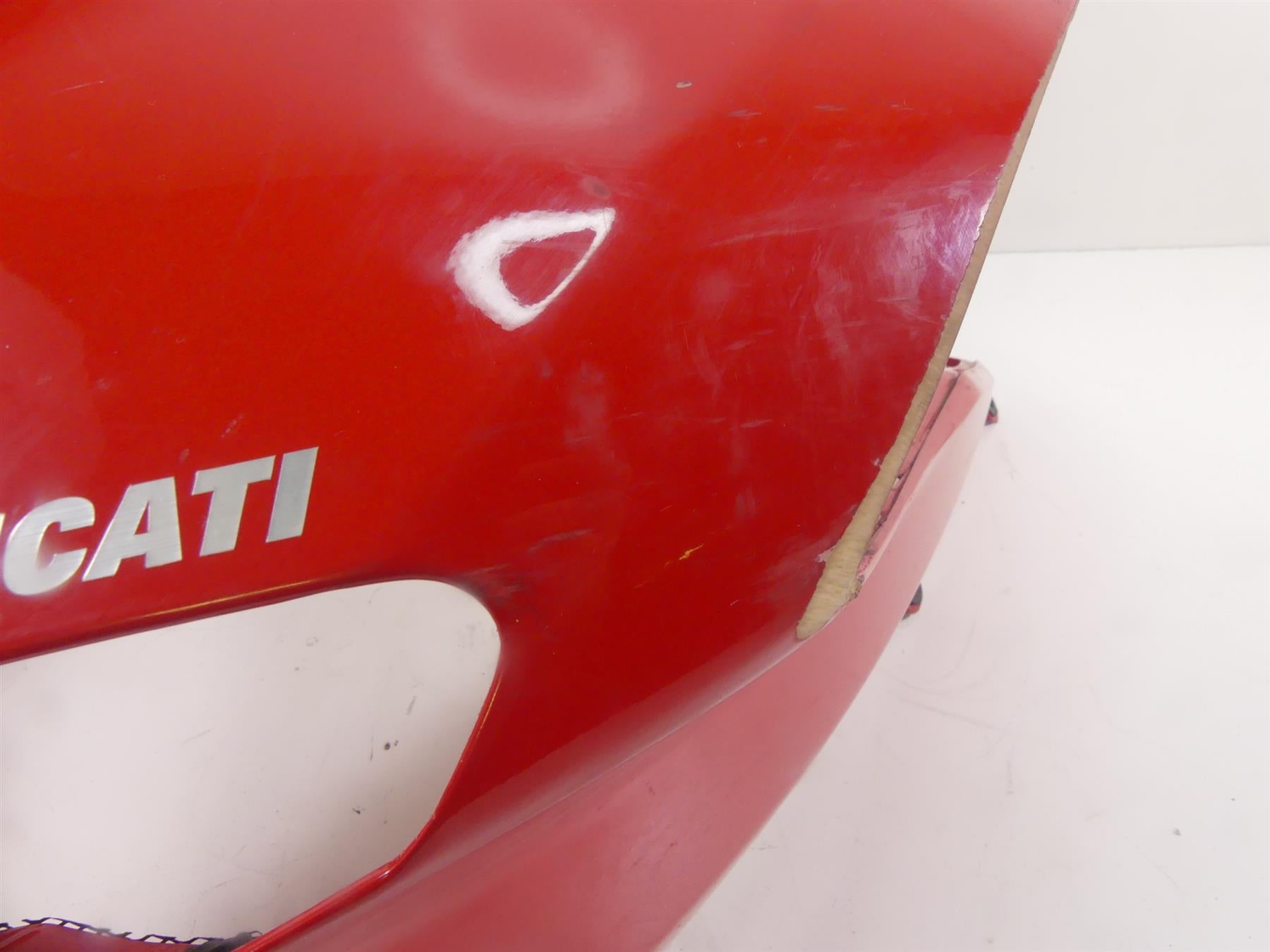 2008 Ducati 1098 S Front Oem Nose Fairing Cover Cowl Plastic -Read 48120402A {{ shop.shopifyCountryName }} - Mototech271