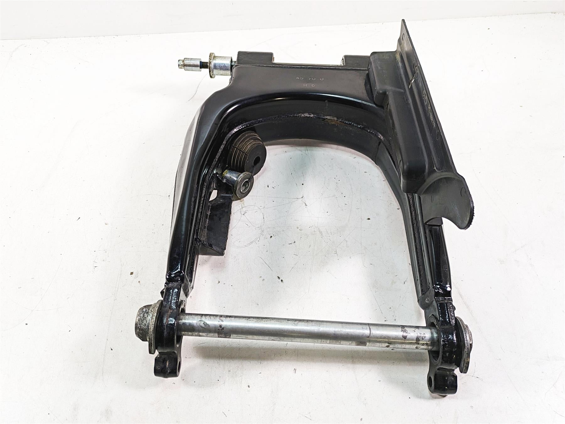 2010 Harley Touring FLHTCU Electra Glide Rear Swing Arm Swingarm 47549-09A {{ shop.shopifyCountryName }} - Mototech271