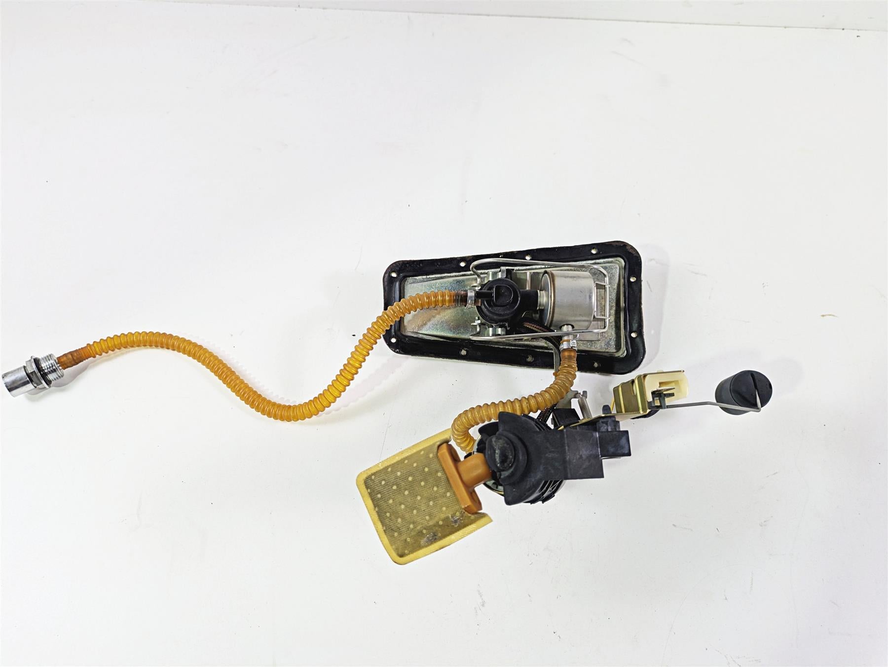 2004 Harley Softail FXSTDI Deuce Fuel Gas Petrol Pump & Sender -TESTED 75130-01C {{ shop.shopifyCountryName }} - Mototech271