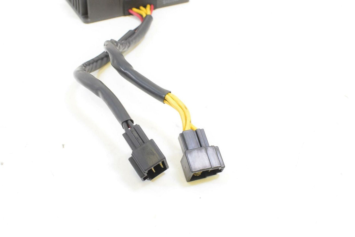 2009 Triumph Daytona 675 Rectifier Voltage Volts Regulator T1304040 {{ shop.shopifyCountryName }} - Mototech271