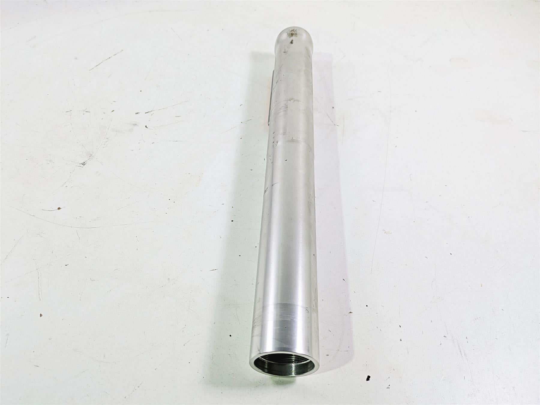 2013 Harley VRSCF Muscle Rod Right Front Fork Outer Tube 48705-09 {{ shop.shopifyCountryName }} - Mototech271