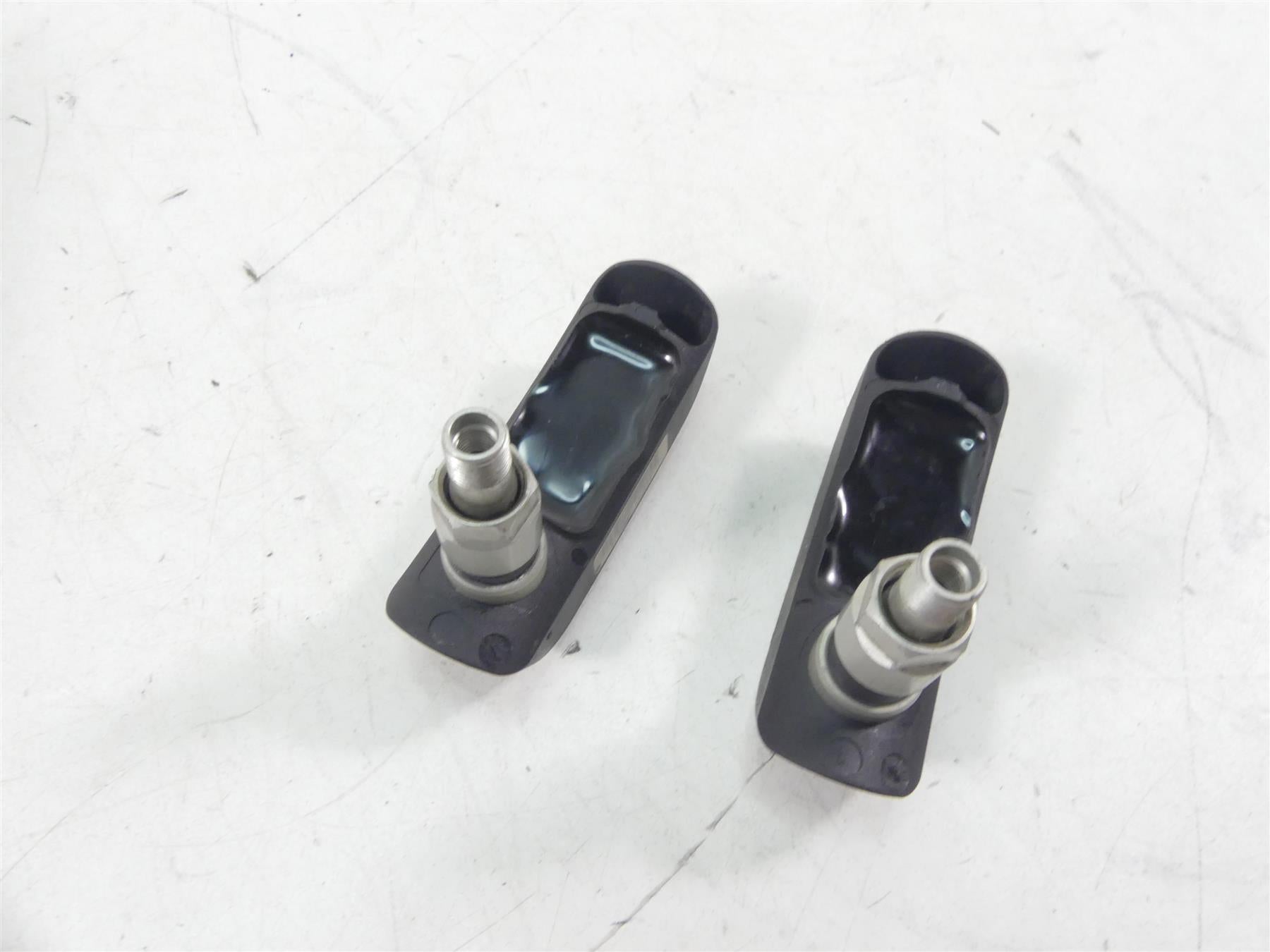2017 BMW R1200GS GSW K50 Rdc Module & Tire Pressure Sensor Set 65758546222 {{ shop.shopifyCountryName }} - Mototech271
