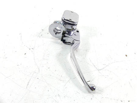9/16" Chrome Front Brake Master Cylinder For Harley Davidson Softail Dyna Touring Bikes {{ shop.shopifyCountryName }} - Mototech271