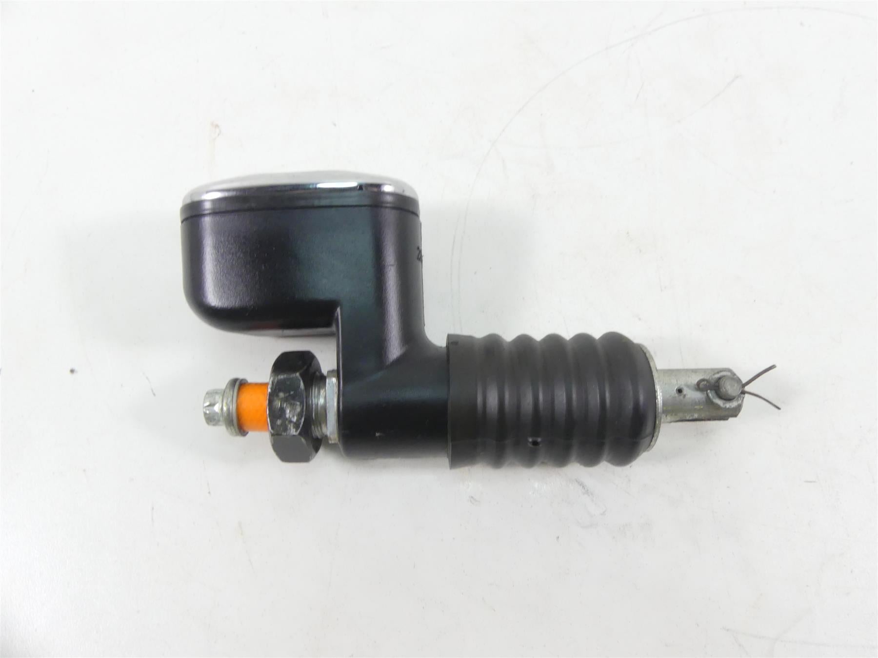 2001 Harley Touring FLHRCI Road King Rear Brake Master Cylinder 41755-99F {{ shop.shopifyCountryName }} - Mototech271