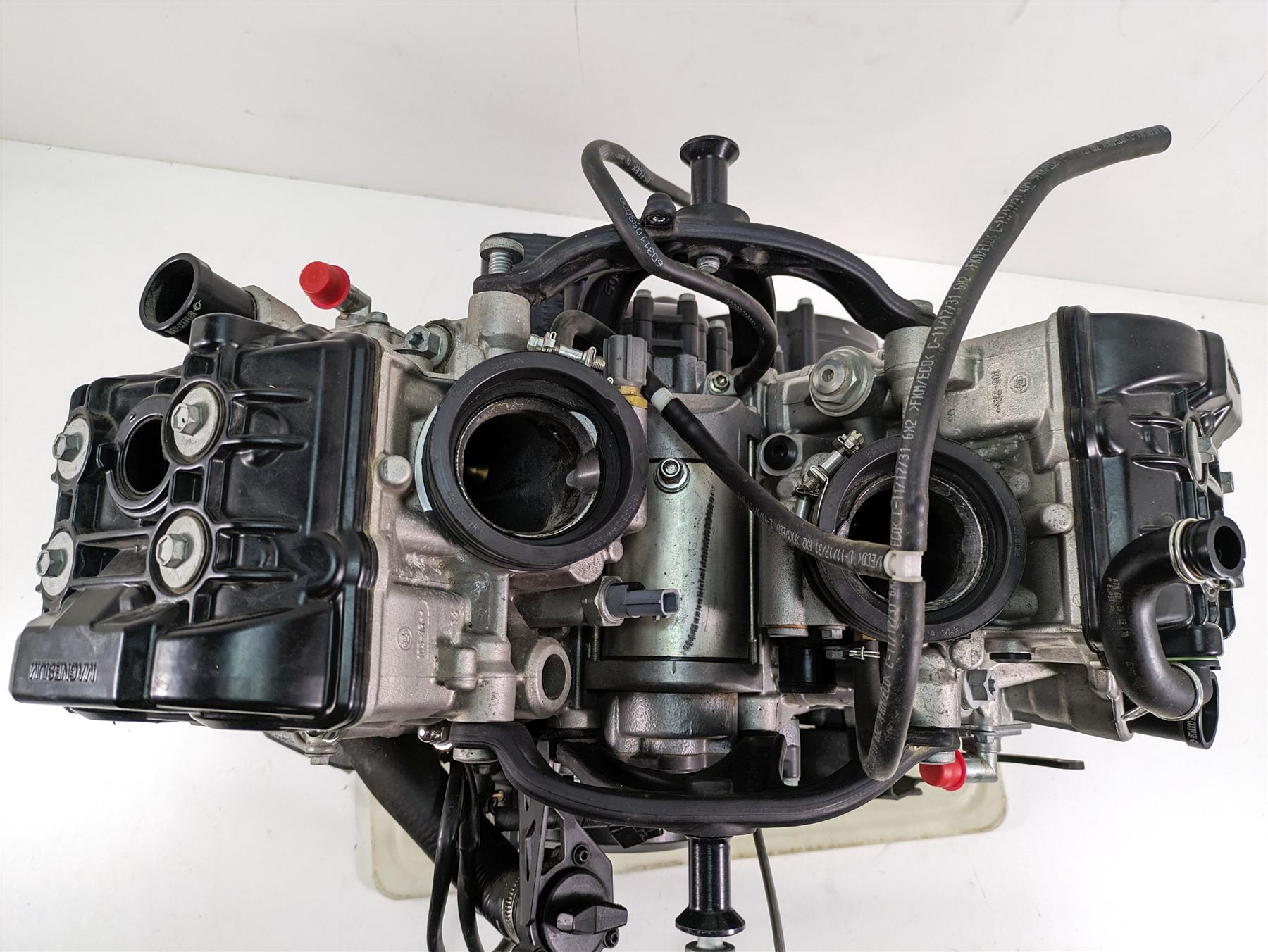 2018 KTM 1090 Adventure R Running LC8 Engine Motor 10k - Video 6043000004424 {{ shop.shopifyCountryName }} - Mototech271