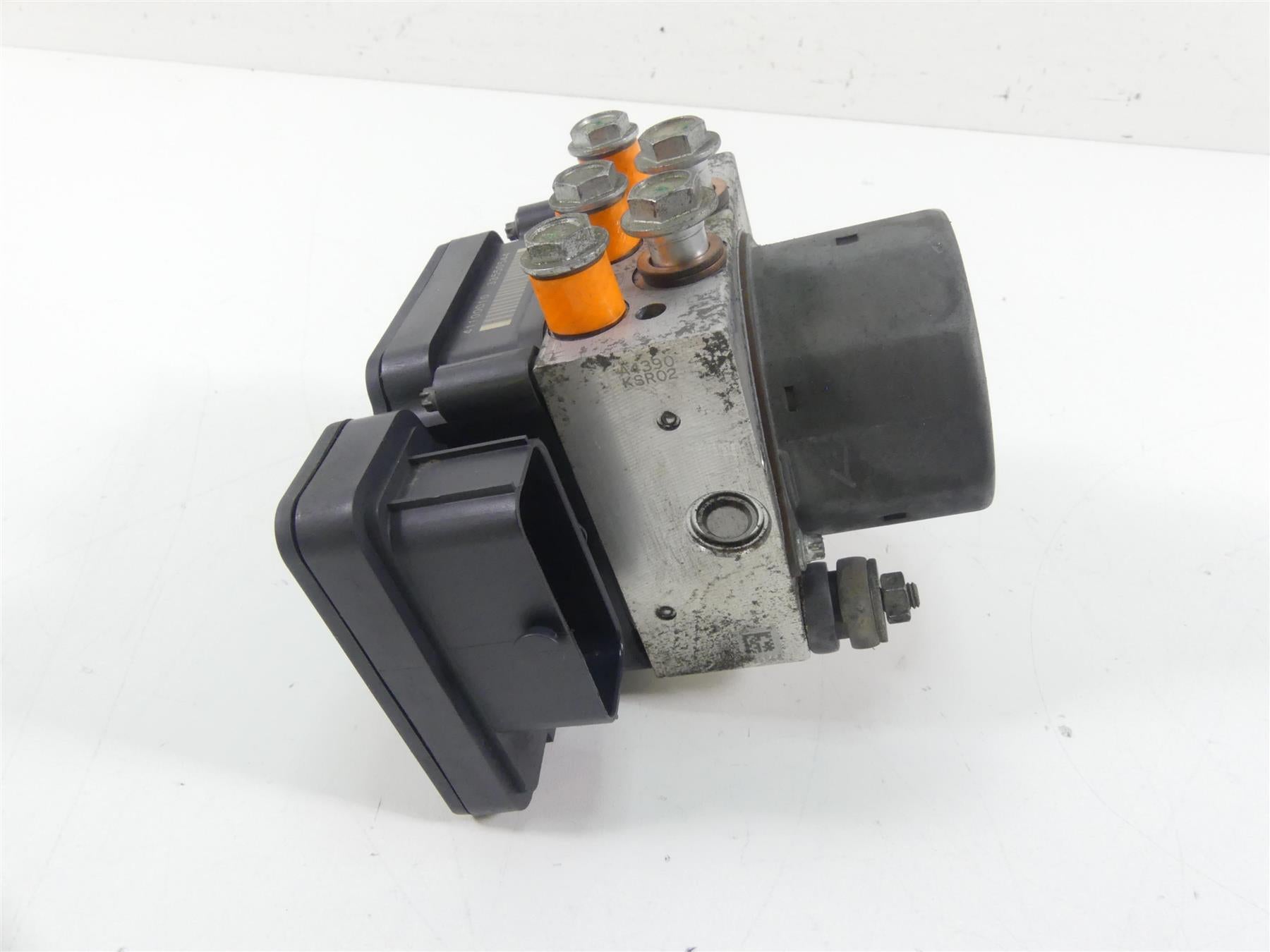 2014 Harley Touring FLHTK Electra Glide Abs Brake Pump Unit Module 41100013A {{ shop.shopifyCountryName }} - Mototech271
