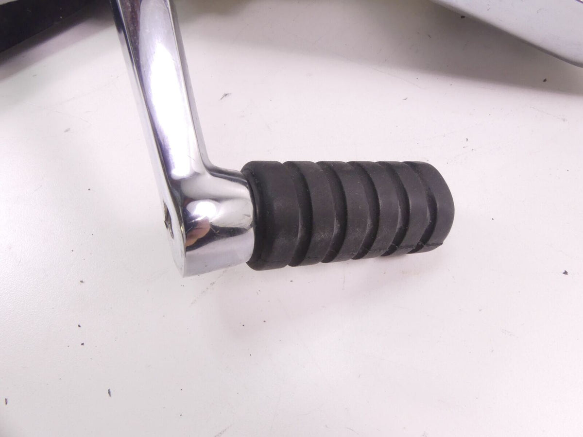 2009 Victory Vision Tour Left Front Rider Floor Foot Board Shifter Set 5135045 {{ shop.shopifyCountryName }} - Mototech271