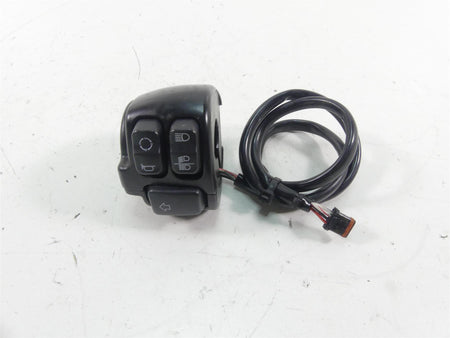 2021 Harley Softail FXBBS Street Bob Left Hand Light Control Switch 71500292 {{ shop.shopifyCountryName }} - Mototech271