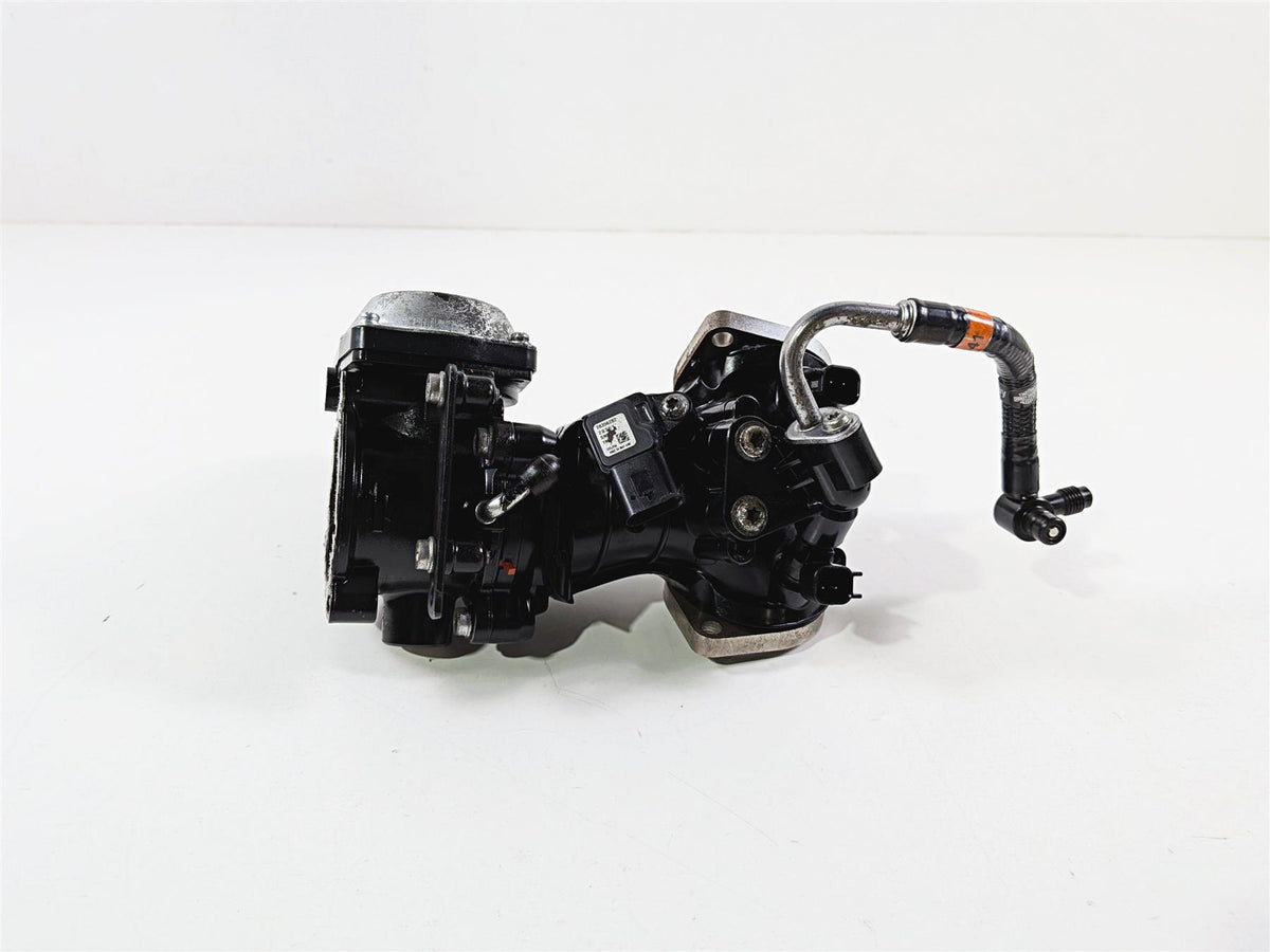 2022 Harley Softail FXLRST Low Rider Throttle Body Fuel Injectors 27300122 {{ shop.shopifyCountryName }} - Mototech271