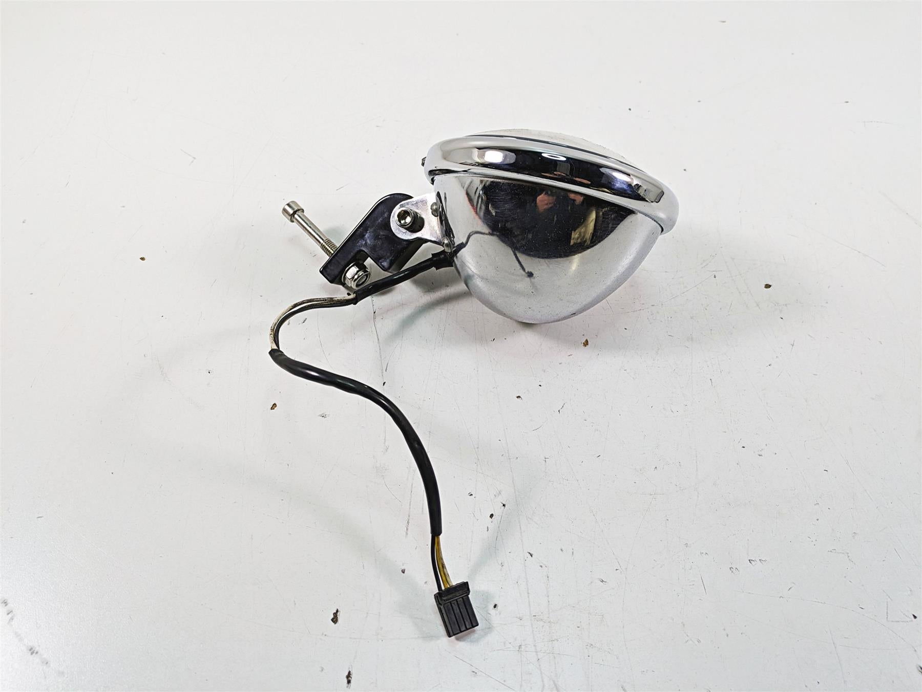 2015 Harley FXDL Dyna Low Rider Head Light Bucket + SunPie Led Lamp 69774-07A {{ shop.shopifyCountryName }} - Mototech271