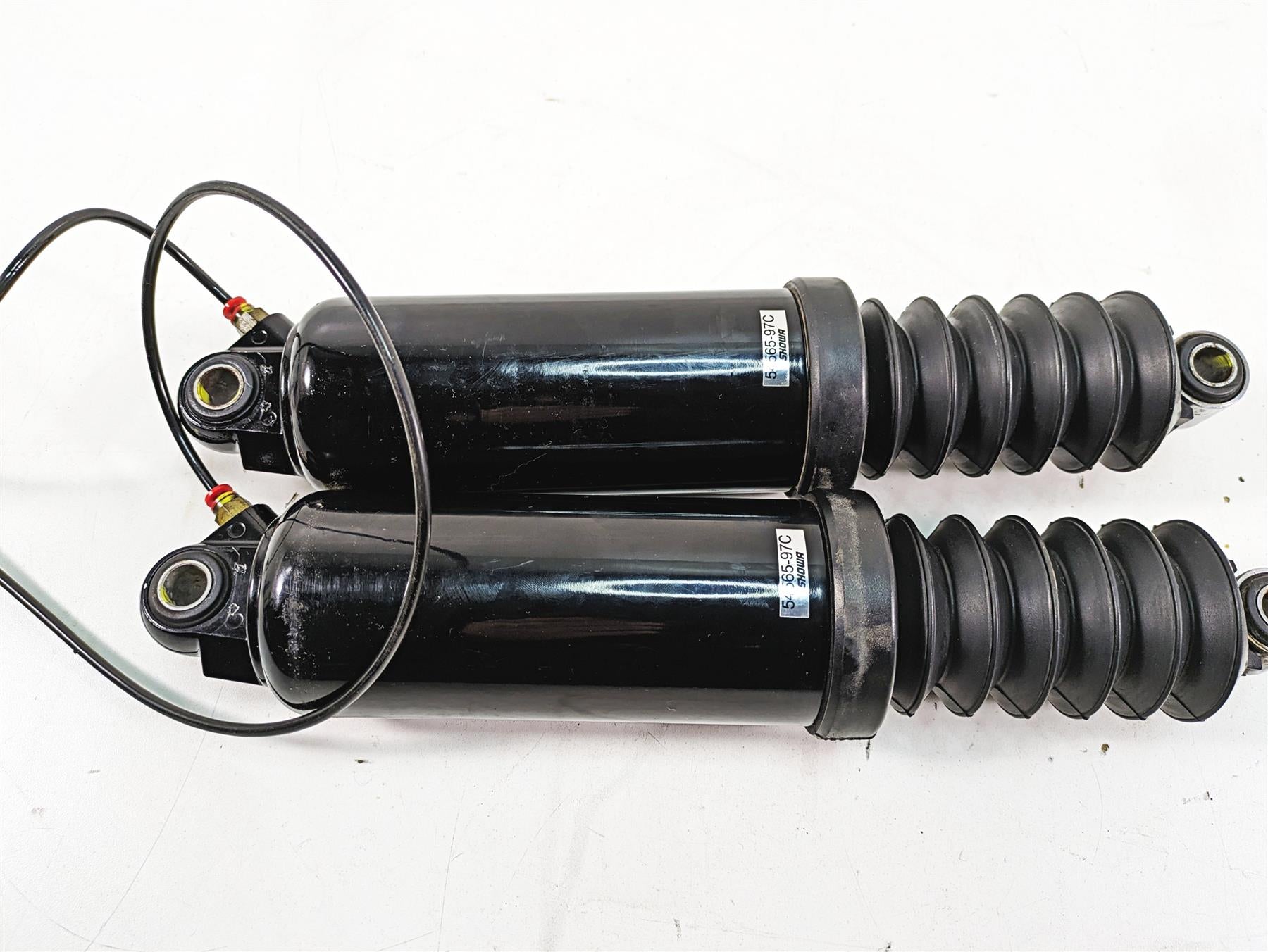2006 Harley Touring FLHTCUI Electra Glide 13" Rear Shock Damper Set 54565-97C {{ shop.shopifyCountryName }} - Mototech271