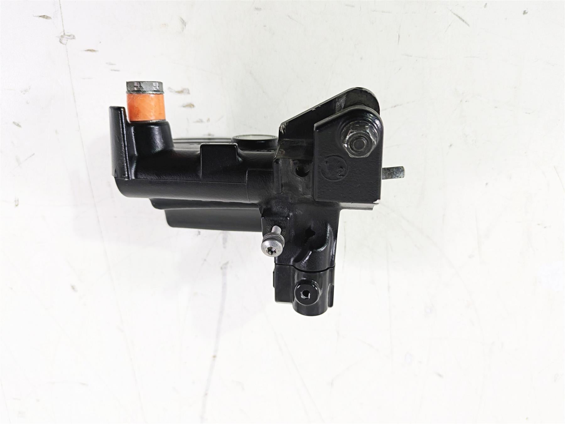 2015 Triumph Tiger Explorer XC Clutch Master Cylinder 12.7Mm 1/2" T2045831 {{ shop.shopifyCountryName }} - Mototech271