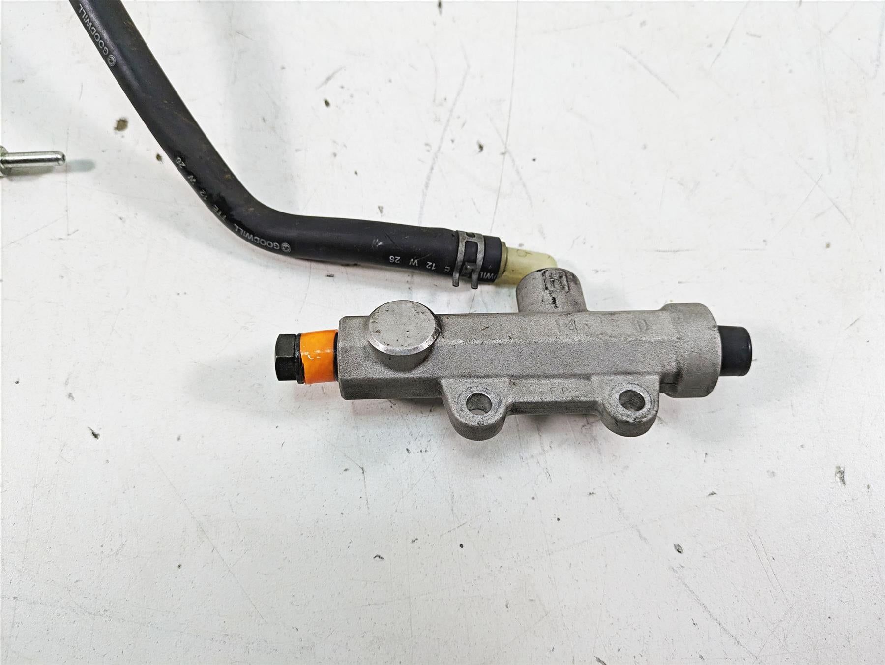 2014 Moto Guzzi California 1400 T Rear Brake Master Cylinder 887689 {{ shop.shopifyCountryName }} - Mototech271
