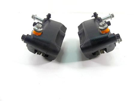 2003 Harley Touring FLHTCI E-Glide 100TH Front Brake Caliper Set 44023-00C {{ shop.shopifyCountryName }} - Mototech271