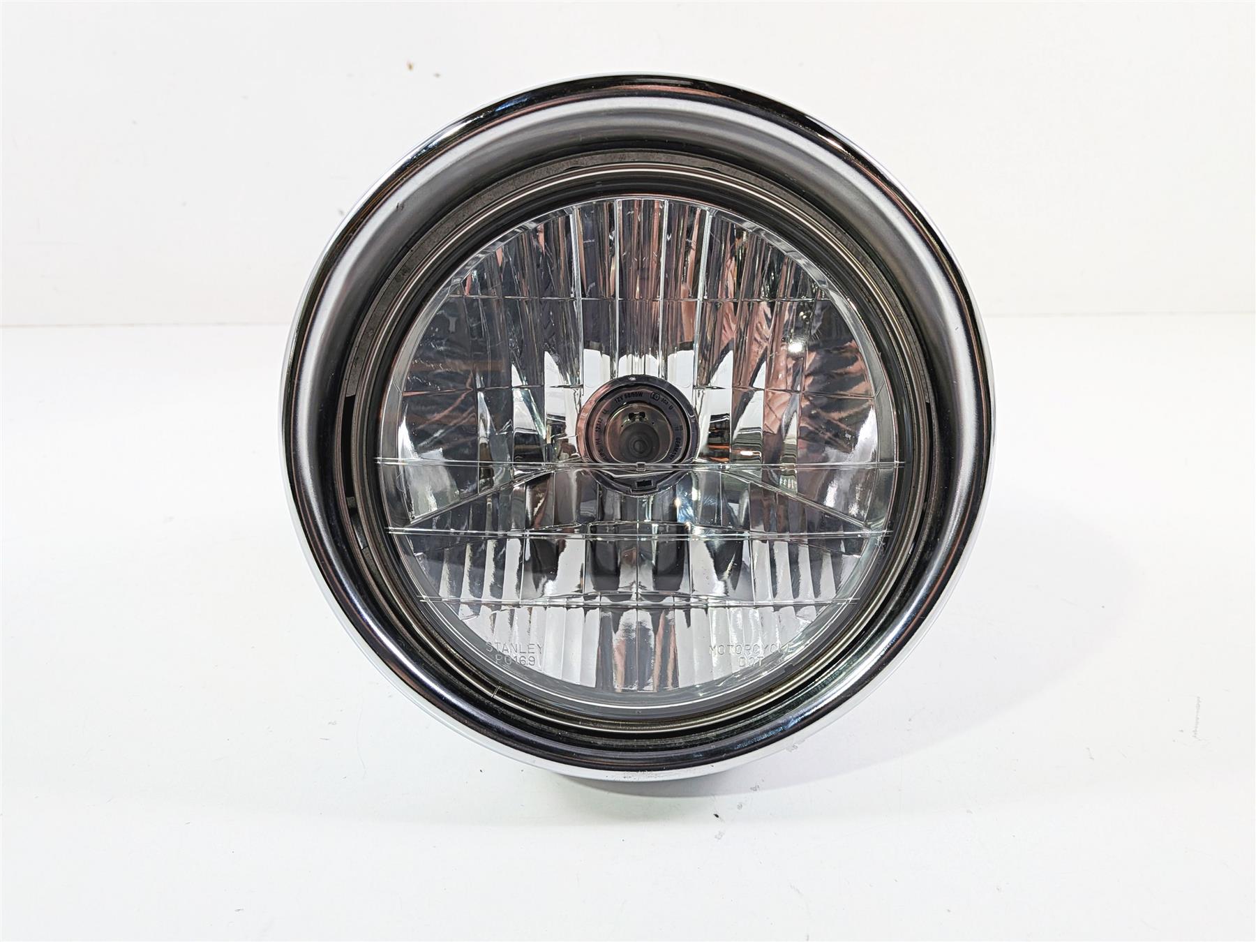 2006 Suzuki C90 VL1500T Boulevard Headlight Head Light Lamp 51800-10FA0 {{ shop.shopifyCountryName }} - Mototech271