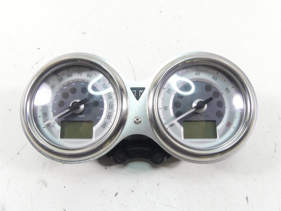 2017 Triumph Thruxton 1200 R Speedometer Speedo Gauges Instrument - 4K T2502791 {{ shop.shopifyCountryName }} - Mototech271
