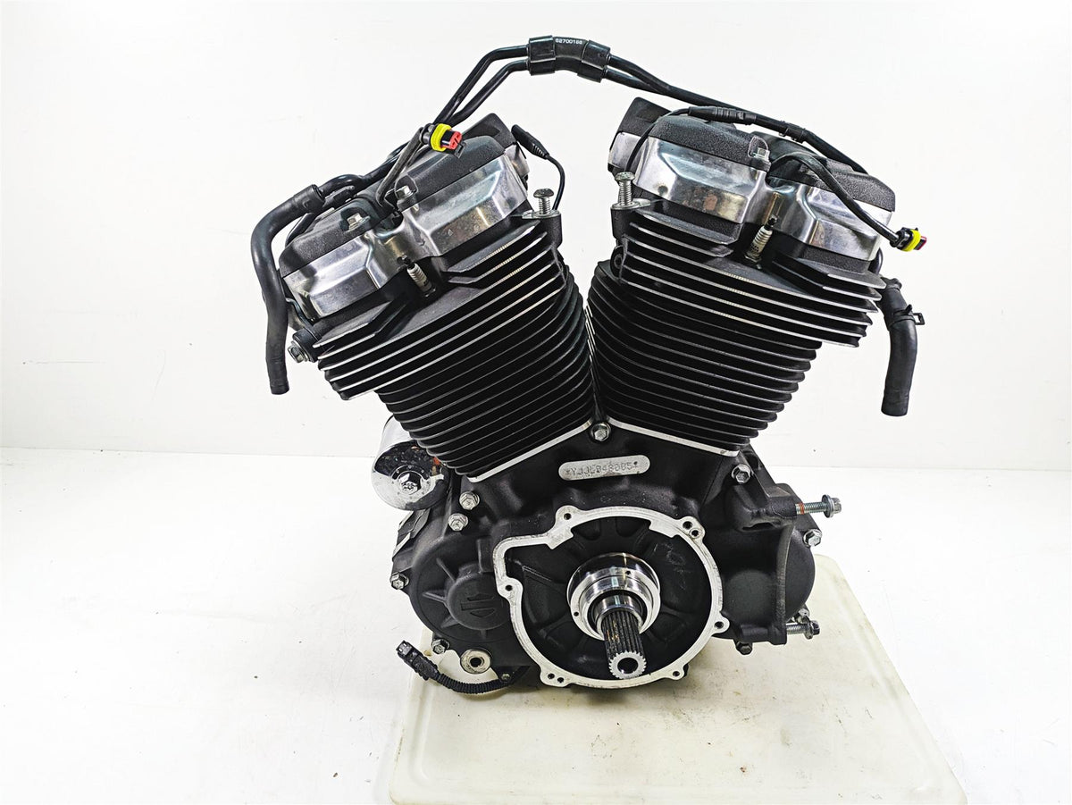 2020 Harley Softail FXBB Street Bob Running M8 107 Engine Motor -Video 16200649 {{ shop.shopifyCountryName }} - Mototech271