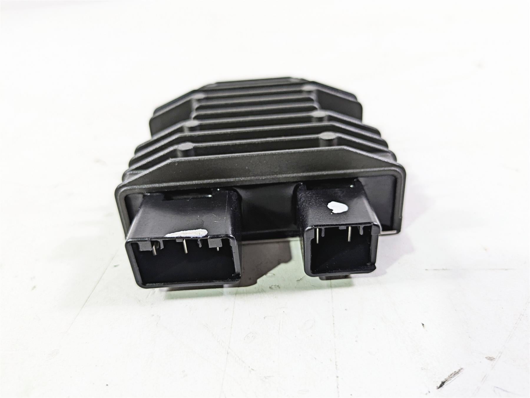 2008 Honda CBR1000RR SC59 Rectifier Voltage Regulator FH014AA 31600-KVZ-631 {{ shop.shopifyCountryName }} - Mototech271
