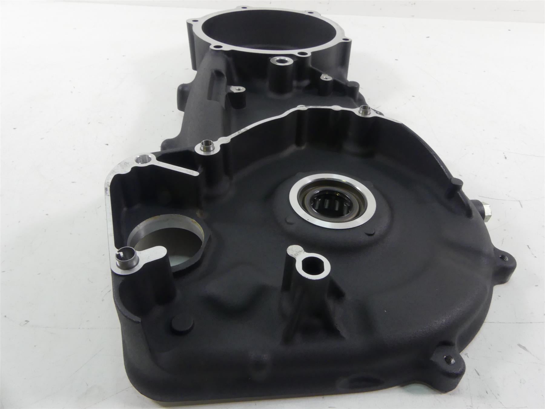 2014 Harley FXDL Dyna Low Rider Inner Primary Drive Cover Mid Ctrl 60681-06 {{ shop.shopifyCountryName }} - Mototech271