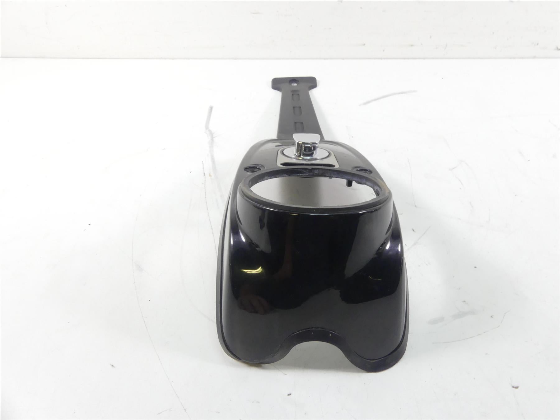 2014 Harley Dyna FXDF Fat Bob Tank Dash Speedometer Cover Console 70900347 {{ shop.shopifyCountryName }} - Mototech271