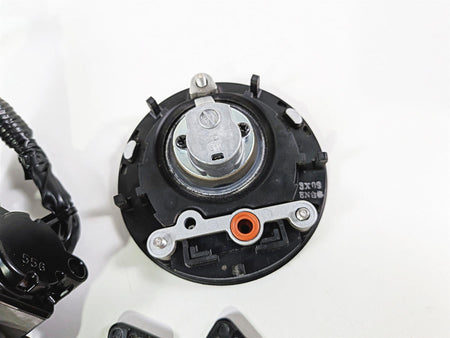 2024 Yamaha YZF R1 RN65 Ignition Switch Key Lock Set B3L-82501-11-00 {{ shop.shopifyCountryName }} - Mototech271