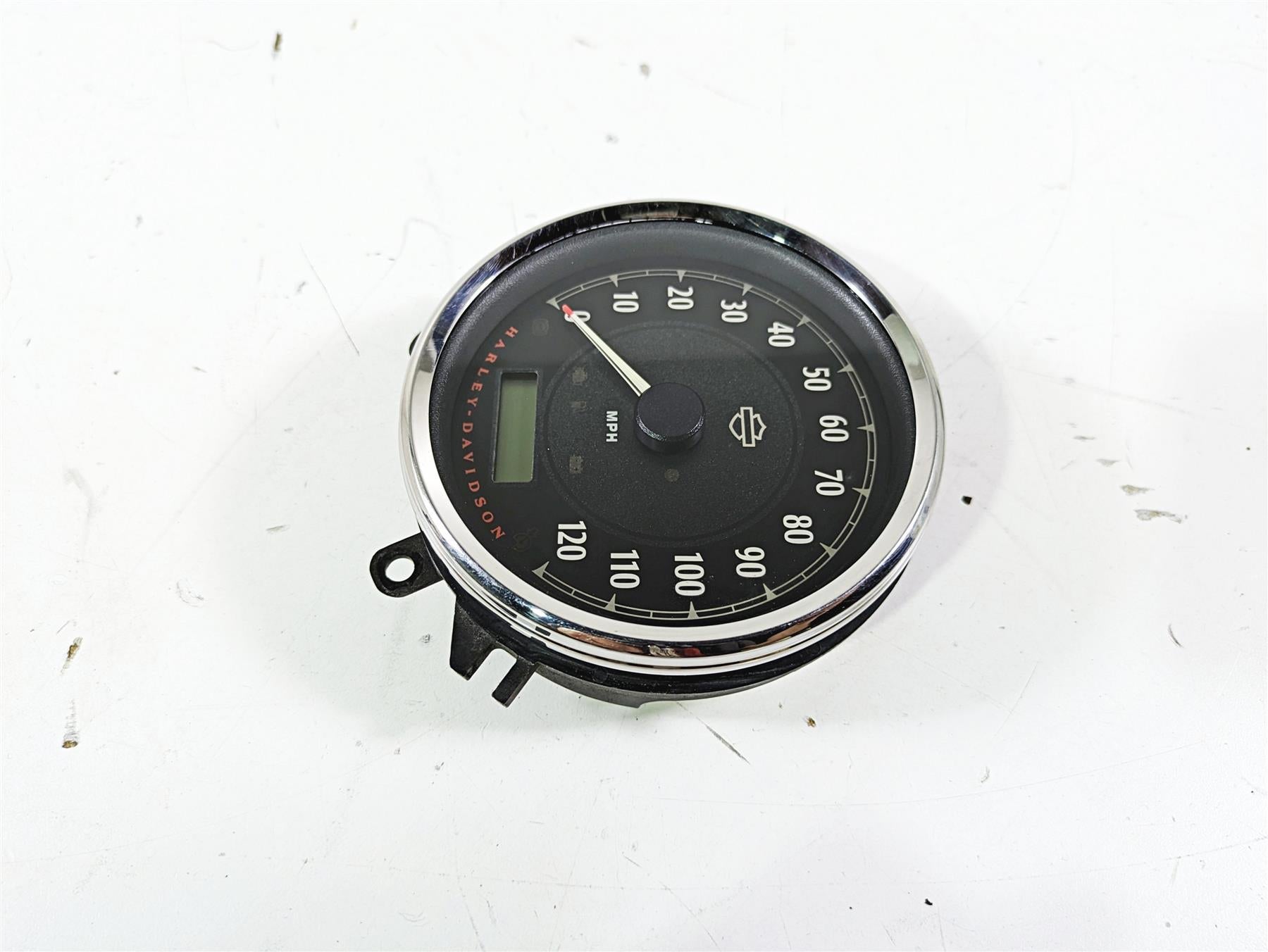 2012 Harley FLD Dyna Switchback Speedometer Gauge Instrument 33K 67096-12 {{ shop.shopifyCountryName }} - Mototech271