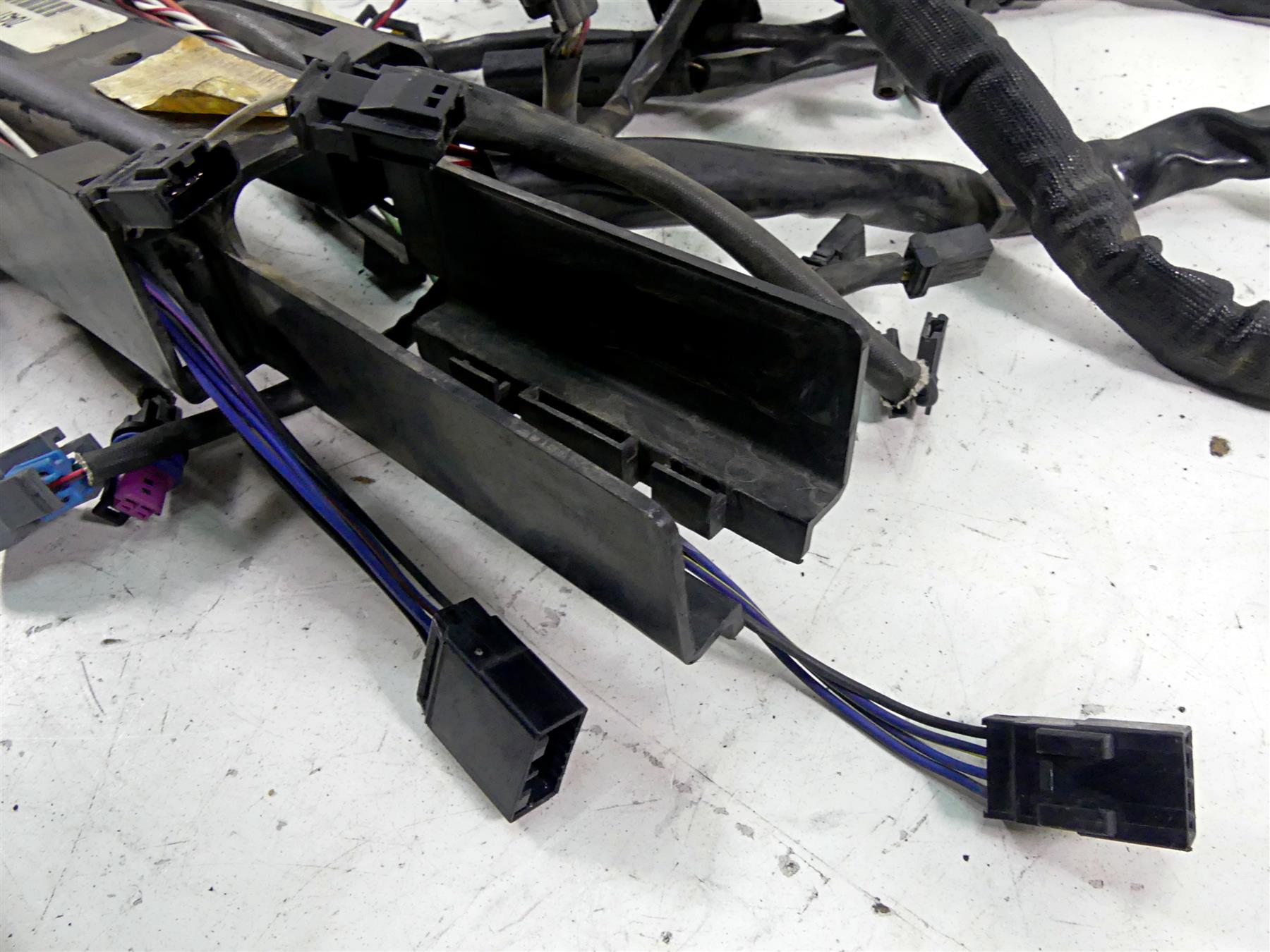 2011 Harley Softail FLSTF Fat Boy Wiring Harness Loom - For Parts 70431-11 {{ shop.shopifyCountryName }} - Mototech271