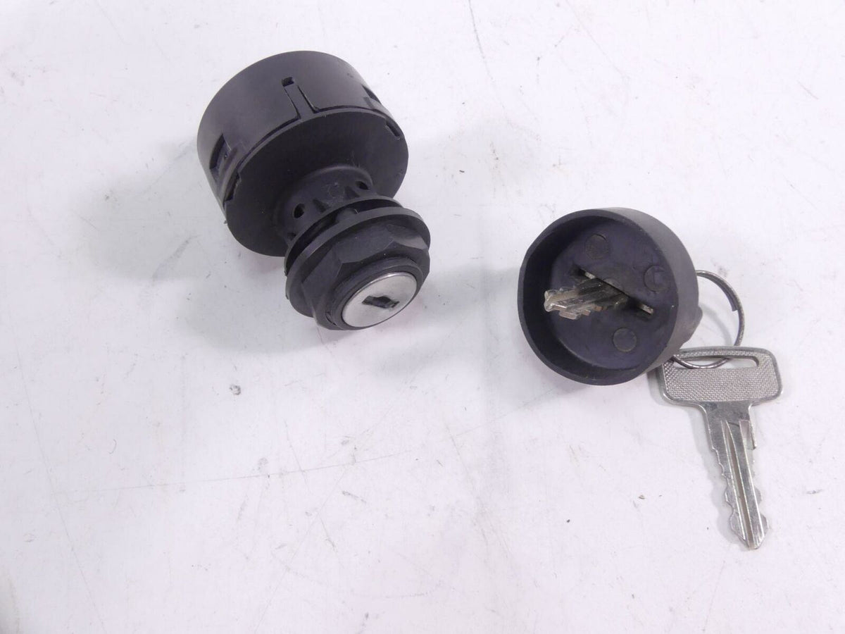 2017 Yamaha YXZ1000R EPS SS Ignition Light Awd Switch Key Set 5UG-H2510-00 {{ shop.shopifyCountryName }} - Mototech271