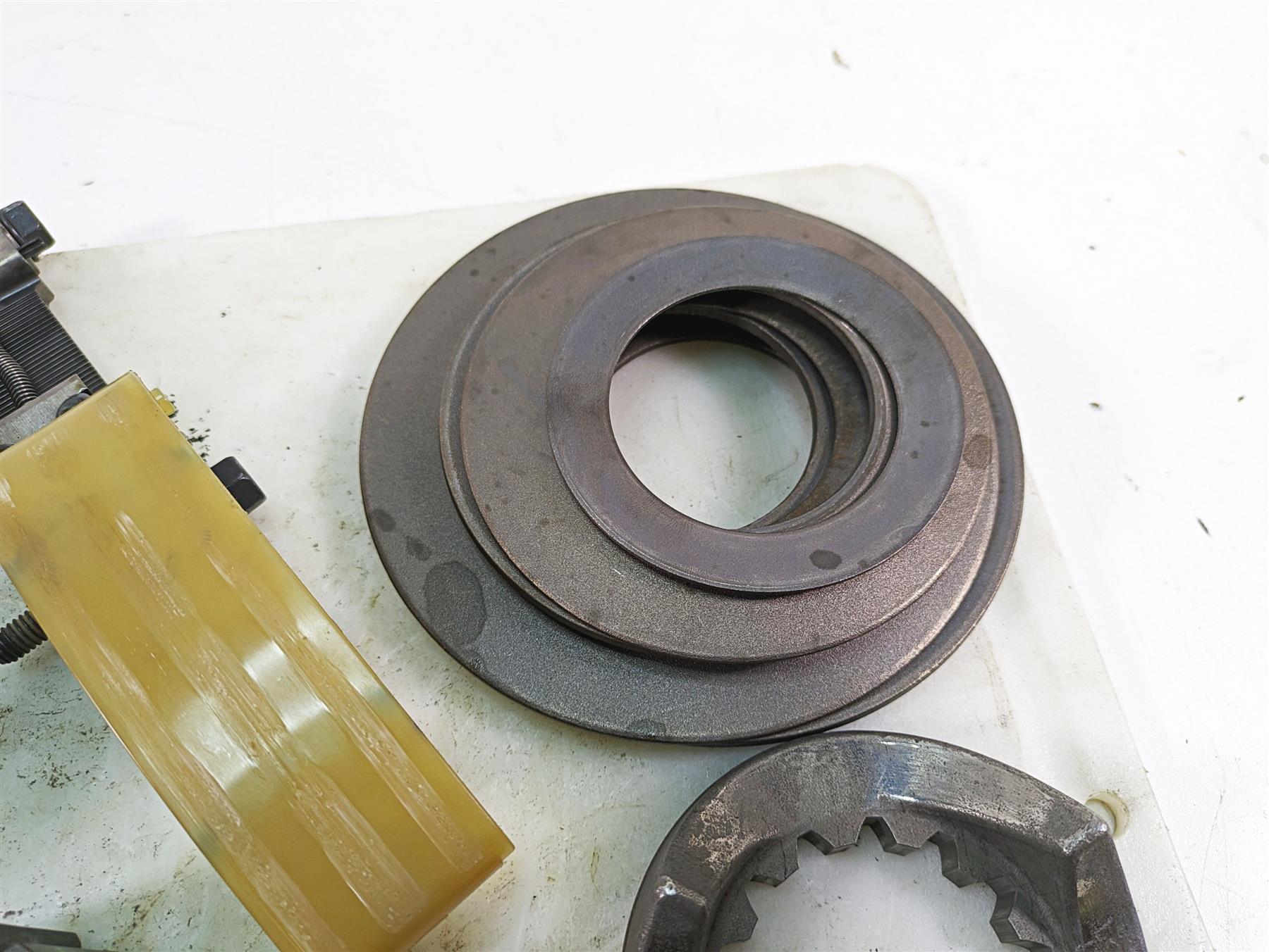 2009 Harley FXCWC Softail Rocker C Primary Drive Clutch Kit - 26k 37813-06A {{ shop.shopifyCountryName }} - Mototech271