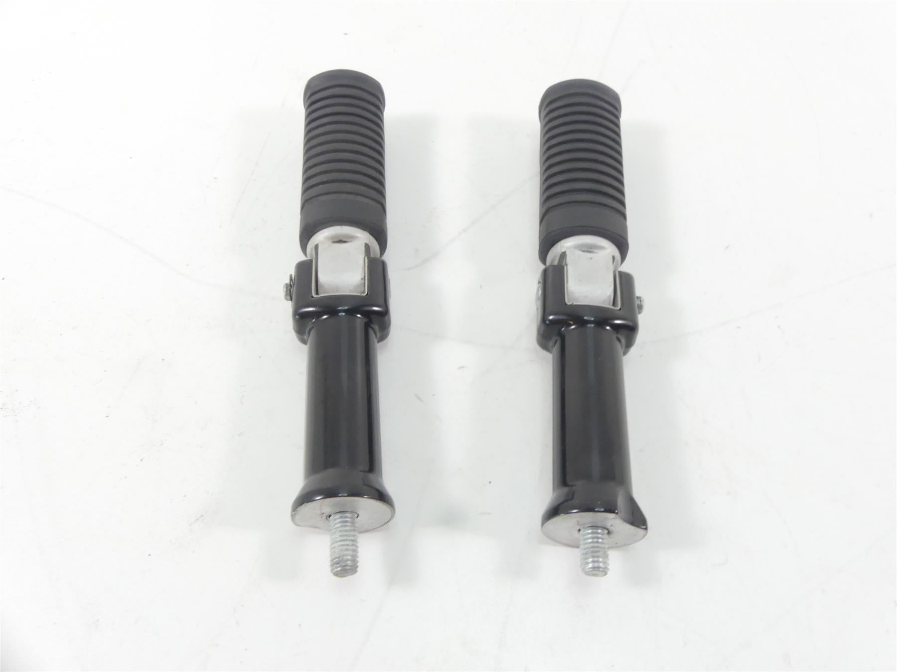 2019 Harley FLHC Softail Heritage Rear Passenger Pillion Foot Peg Set 50500744 {{ shop.shopifyCountryName }} - Mototech271
