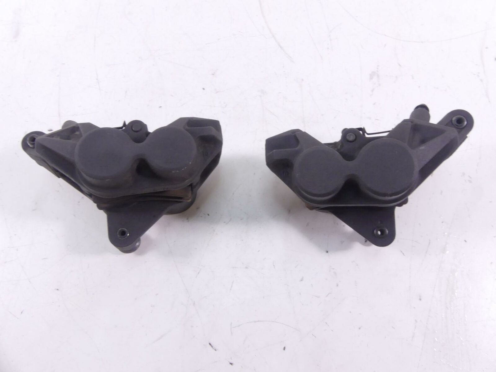 2012 Yamaha XT1200 Super Tenere Front Brake Caliper Set 23P-2580U-00-00 {{ shop.shopifyCountryName }} - Mototech271