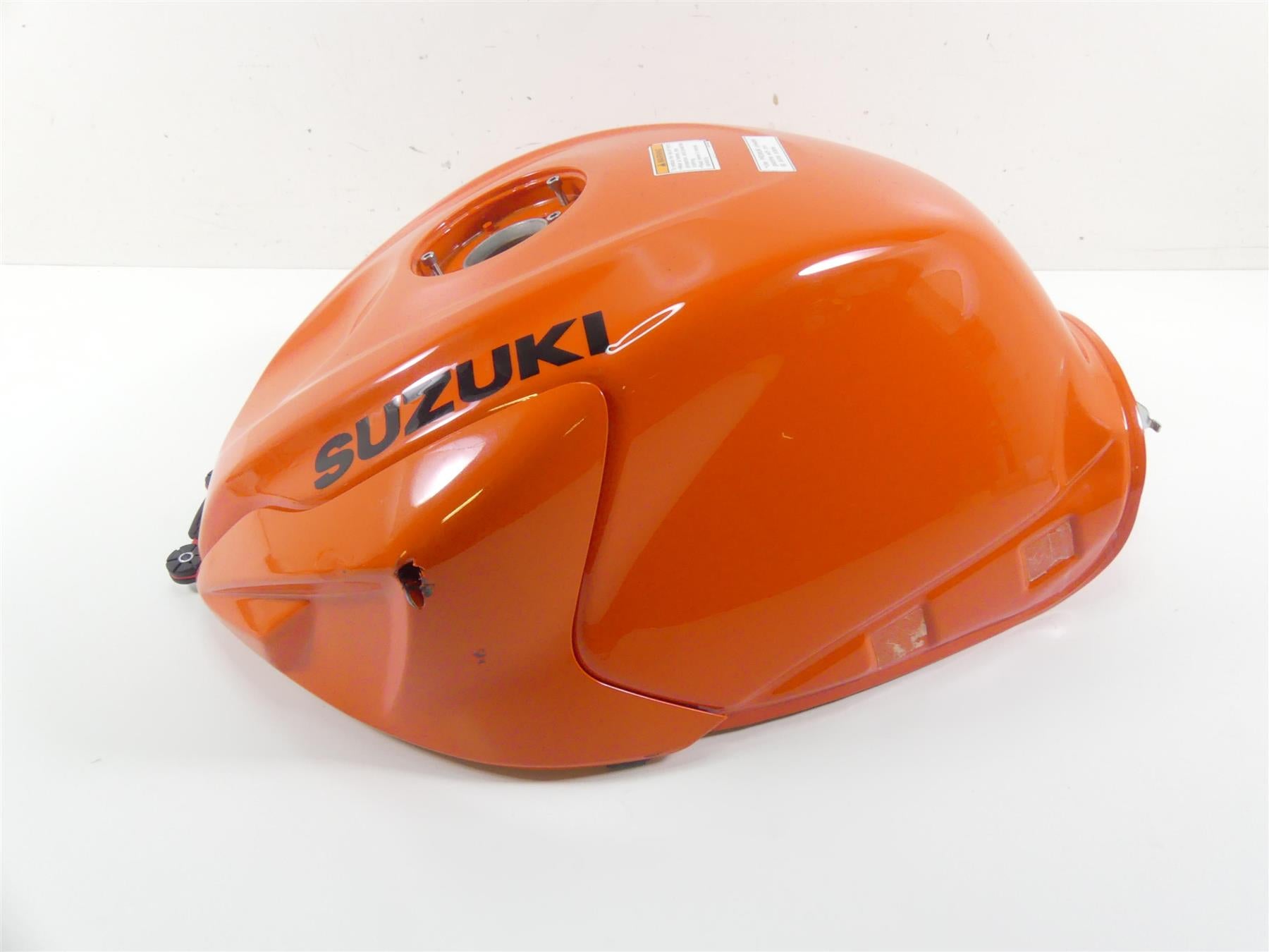 2022 Suzuki GSXR750 Fuel Gas Petrol Tank Reservoir - Read 44100-14JJ0-QRE {{ shop.shopifyCountryName }} - Mototech271