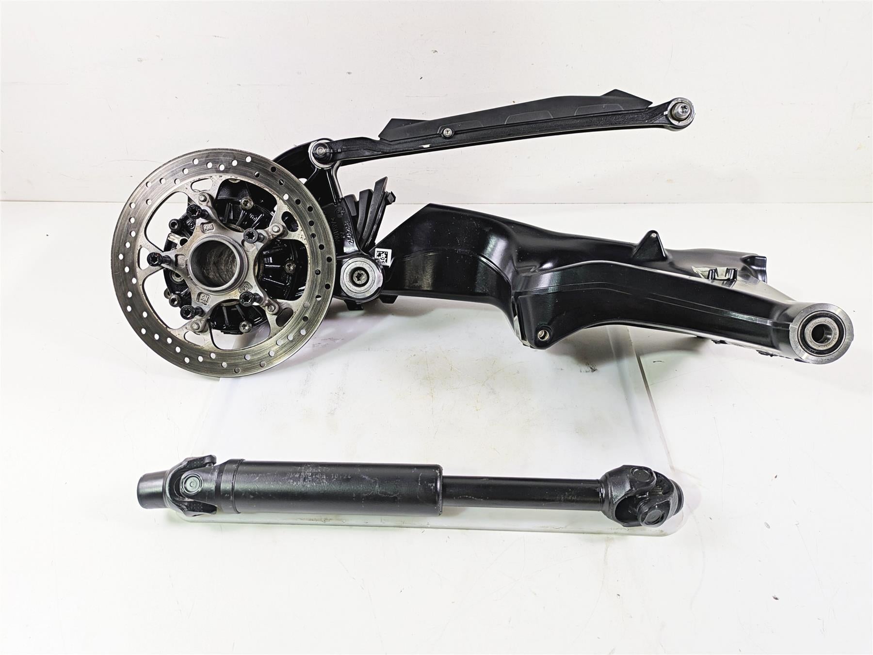 2015 BMW R1200 GS Adv K51 Differential Drive Shaft Swingarm 32:11 33748536077