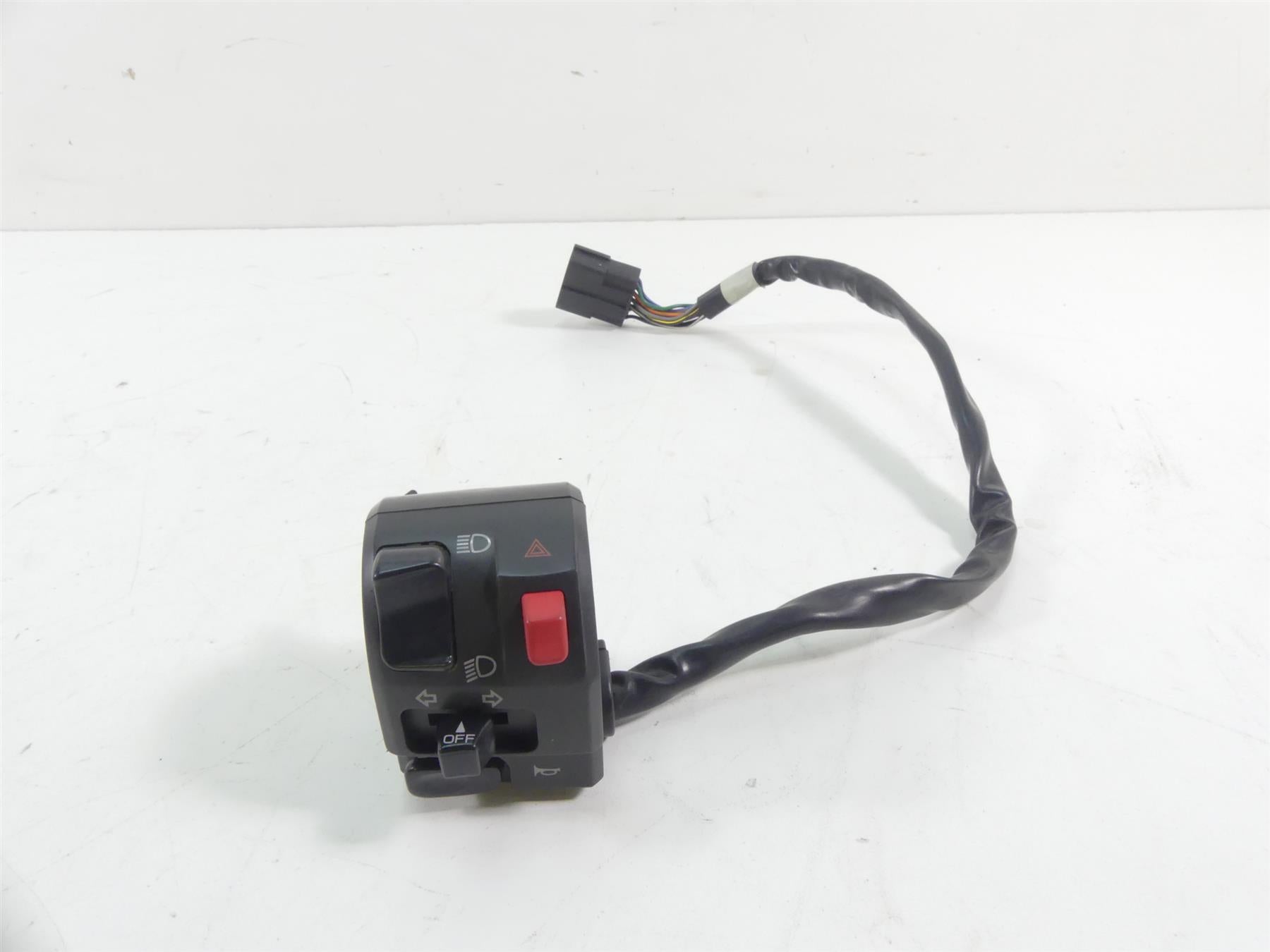 2006 Ducati Multistrada 1000S Left Hand Light Horn Control Switch 65140141A {{ shop.shopifyCountryName }} - Mototech271