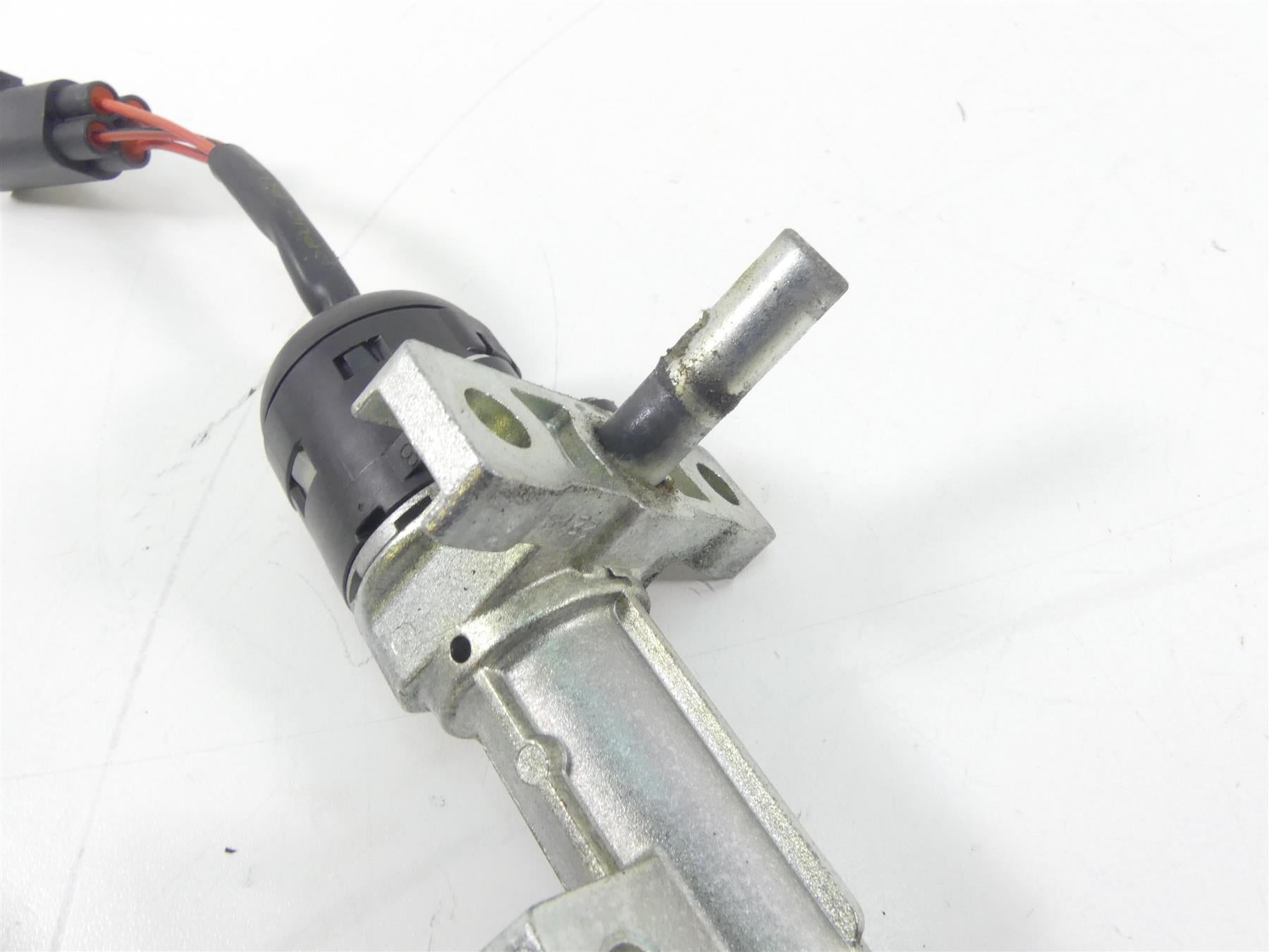 2007 Buell XB12 SS Lightning Ignition Switch Key Lock Tank Cap Set Y0724.1AD {{ shop.shopifyCountryName }} - Mototech271