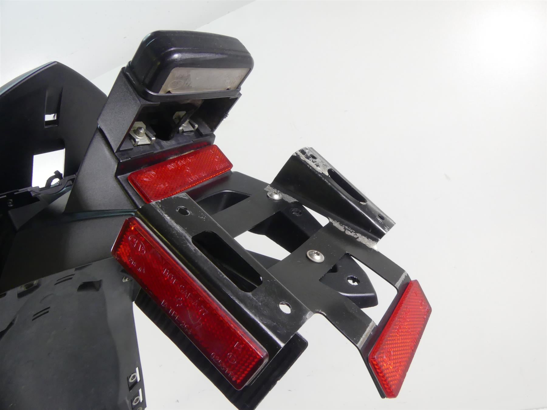 2017 BMW F800GS K72 Rear Subframe Sub Frame License Plate Holder Set 46518531590 {{ shop.shopifyCountryName }} - Mototech271