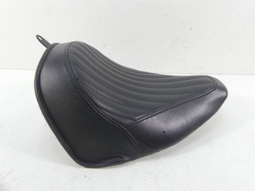 2016 Harley FLS Softail Slim Front Rider Driver Saddle Seat -Read 52000031A | Mototech271