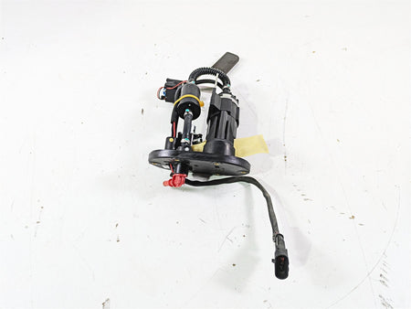 2021 Aprilia RS660 Fuel Gas Petrol Pump & Level Sending Unit 2K -Tested 2D000547 {{ shop.shopifyCountryName }} - Mototech271