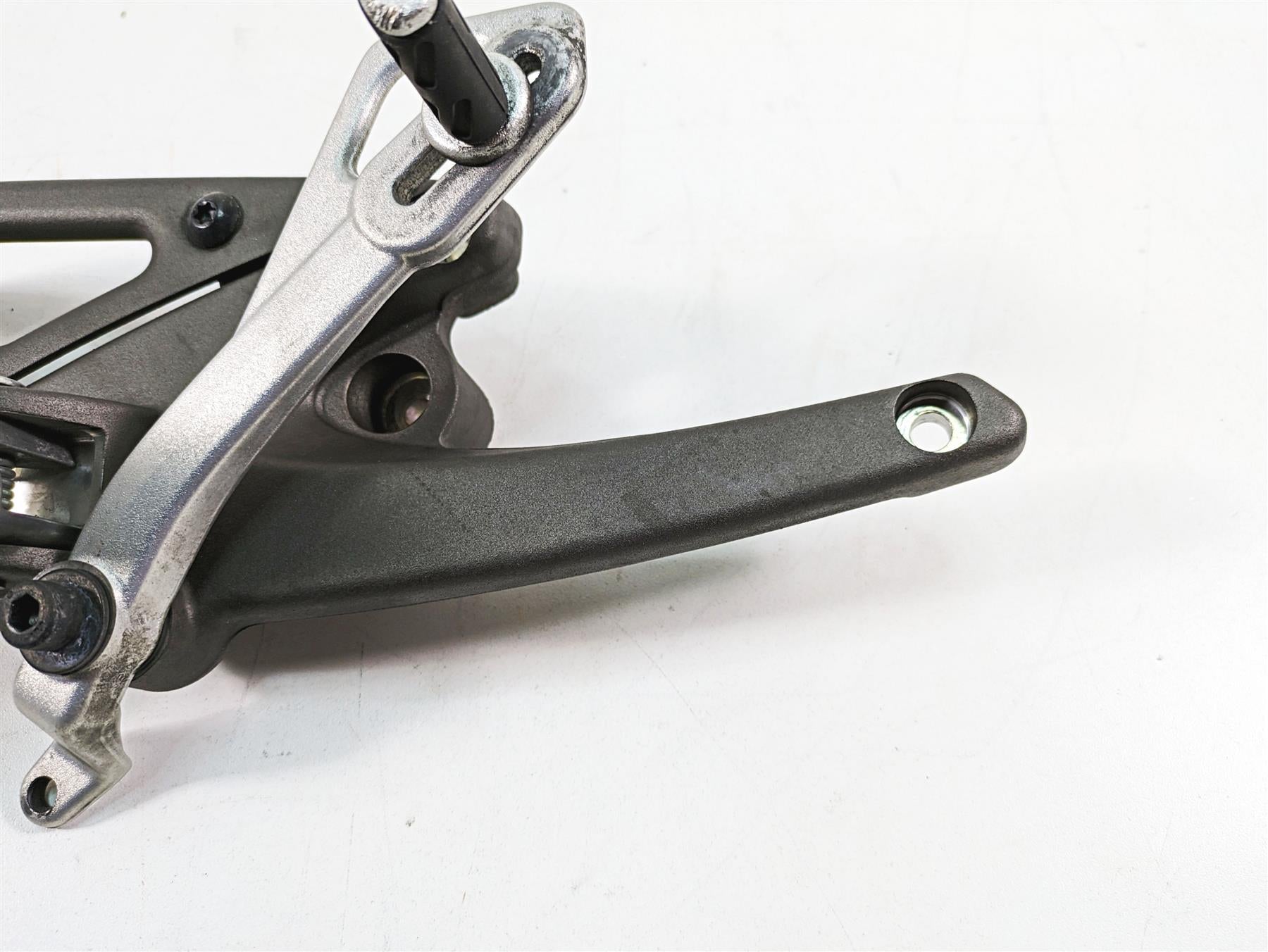 2008 Buell 1125 R Right Foot Peg Brake Pedal Set N0401.1AMEYCP N0530.1AM {{ shop.shopifyCountryName }} - Mototech271