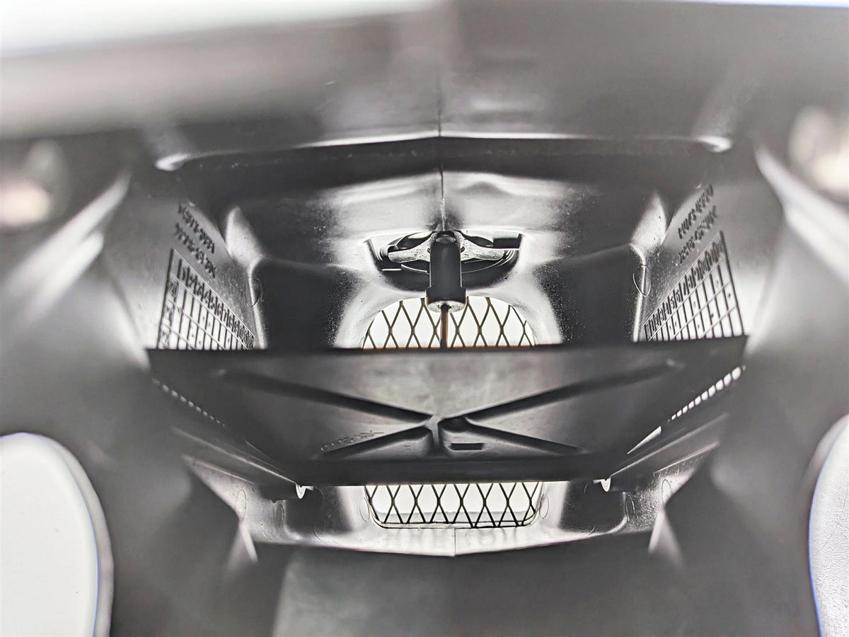 2022 Kawasaki ZX10R ZX1000 Ninja Front Center Air Duct Scoop Ram 39045-0058 {{ shop.shopifyCountryName }} - Mototech271