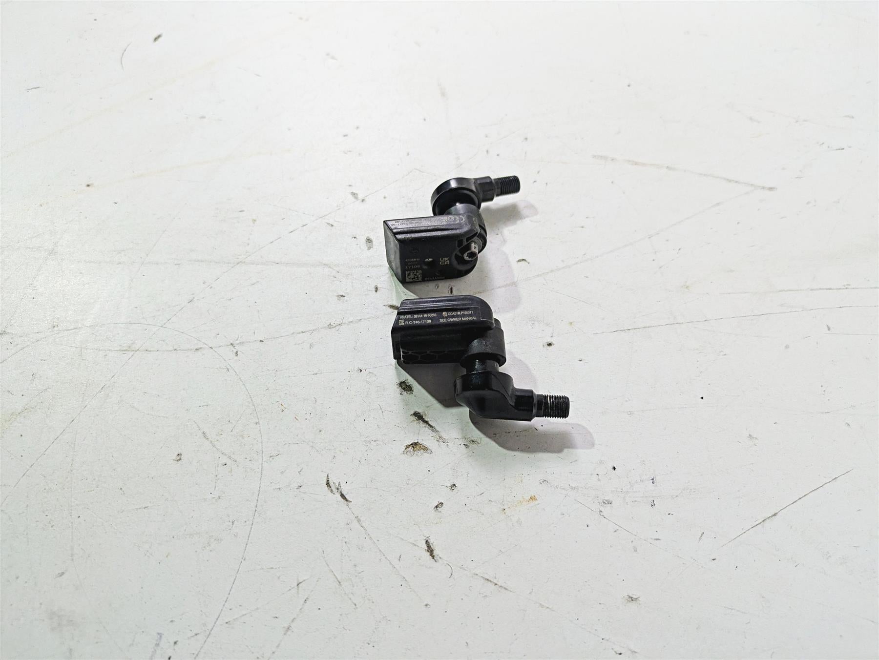 2022 Harley RA1250 S Pan America Front Rear Tire Sensor Set 42300145 42300145 {{ shop.shopifyCountryName }} - Mototech271