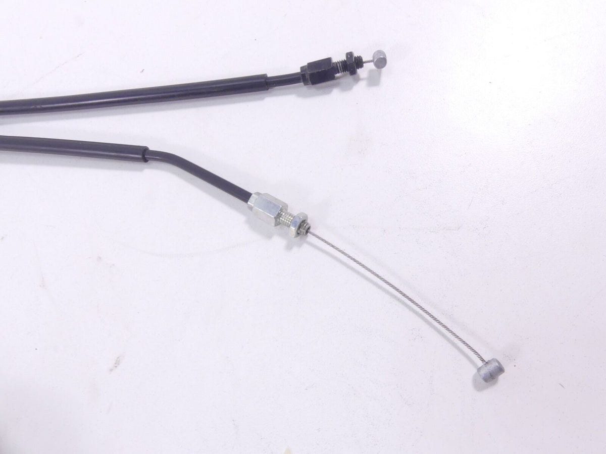 2019 Yamaha VMX17 V-Max 1700 Throttle Cable Grip Grab Set 4YR-26240-02-00 {{ shop.shopifyCountryName }} - Mototech271
