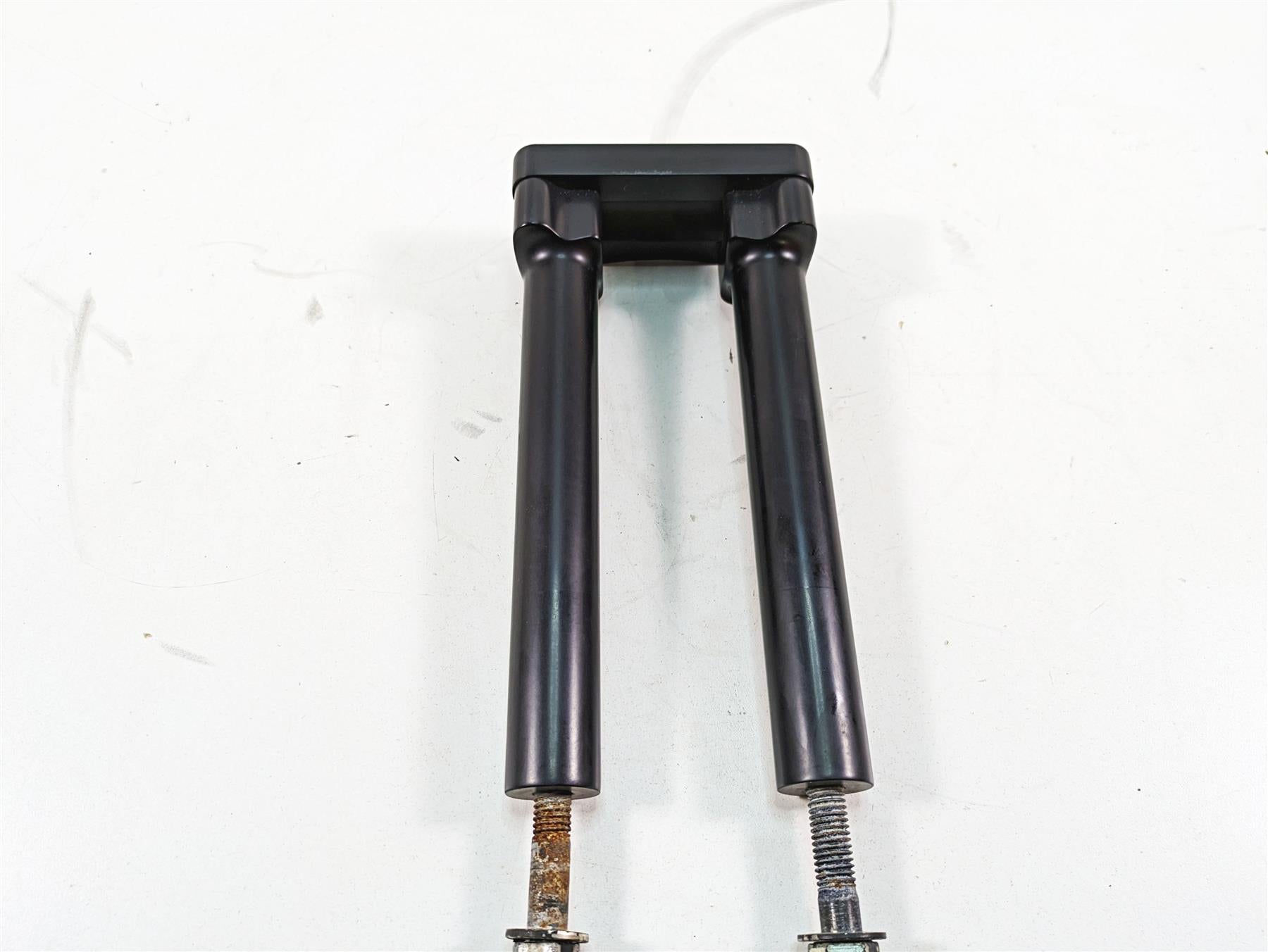 2009 Harley FXDF Dyna Fat Bob 9.5" Handlebar Handle Bar Riser Holder {{ shop.shopifyCountryName }} - Mototech271