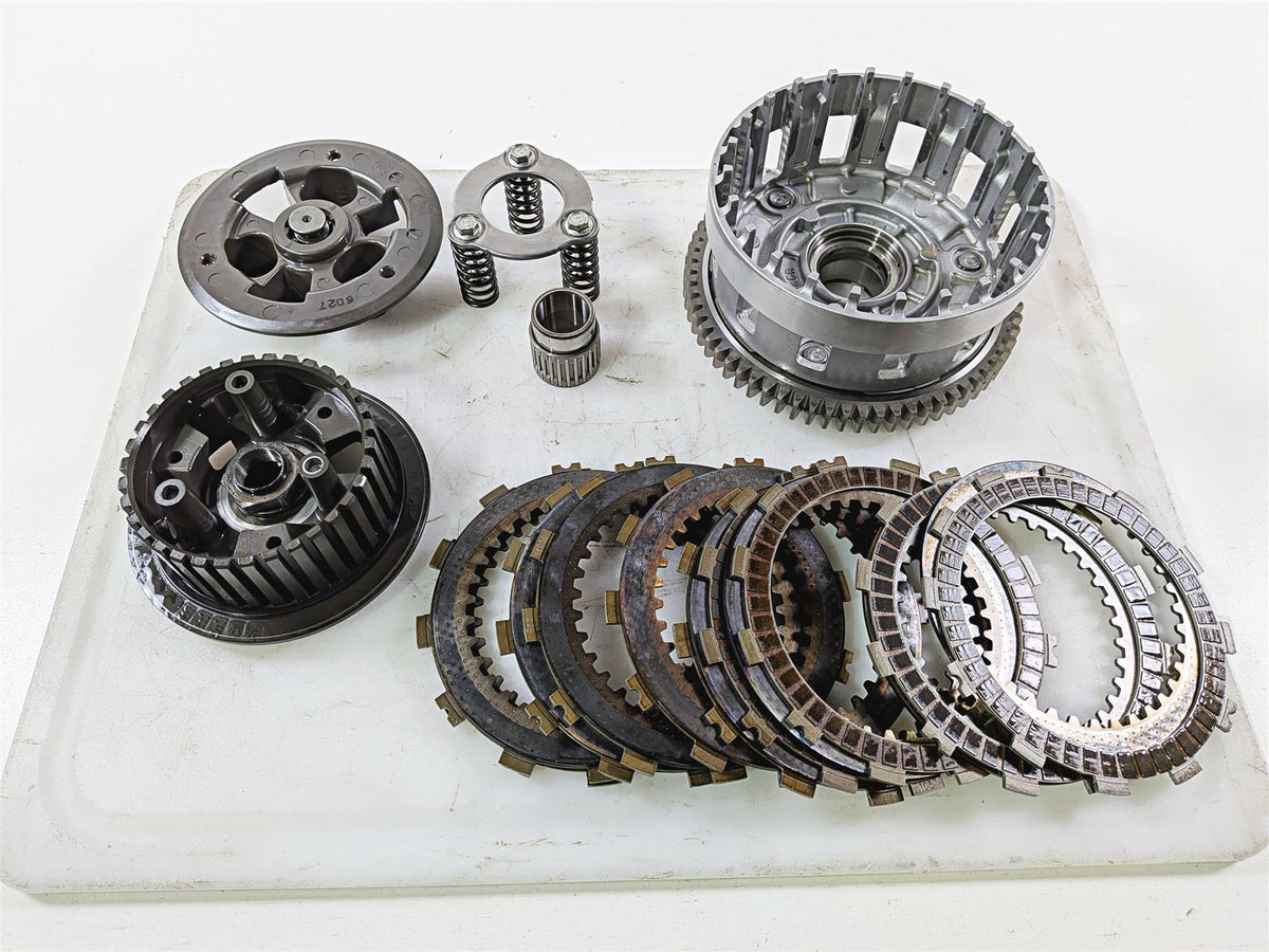 2016 Yamaha YZF R1 RN32 Clutch Basket & Friction Disc Set 2CR-16150-00-00 {{ shop.shopifyCountryName }} - Mototech271