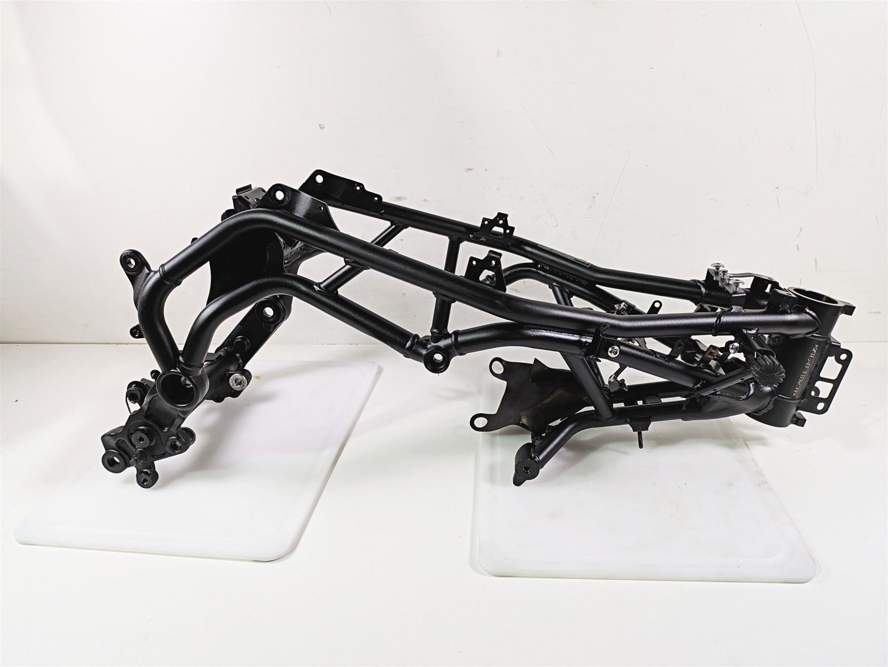 2024 Triumph Tiger 900 GT Straight Main Frame Chassis With Texas Salvage Title - T2074892 {{ shop.shopifyCountryName }} - Mototech271